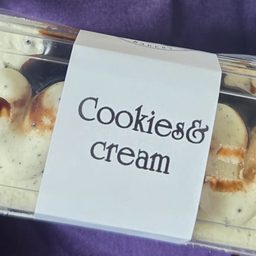 Cookies & Cream cake